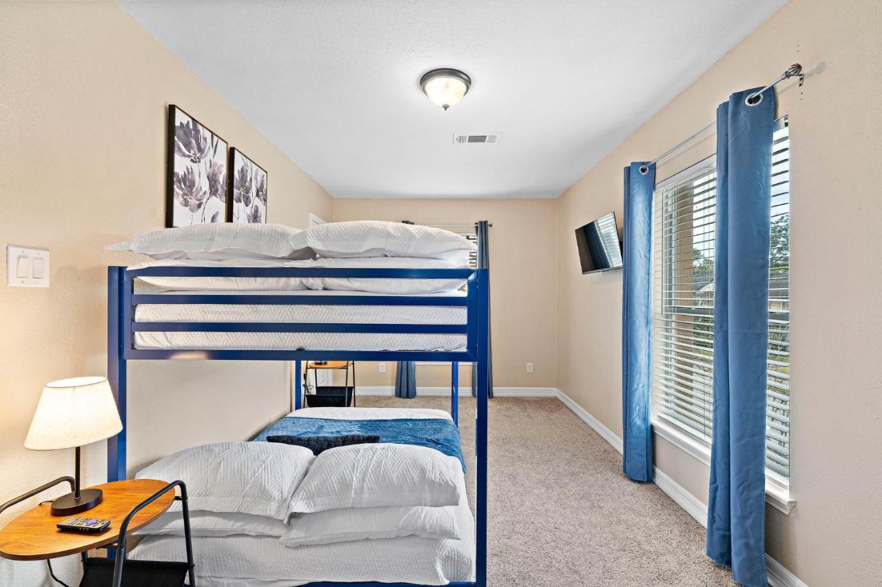 Nr Med Center, Dt, Midtown Game Room Sleep 16 Houston Exterior foto